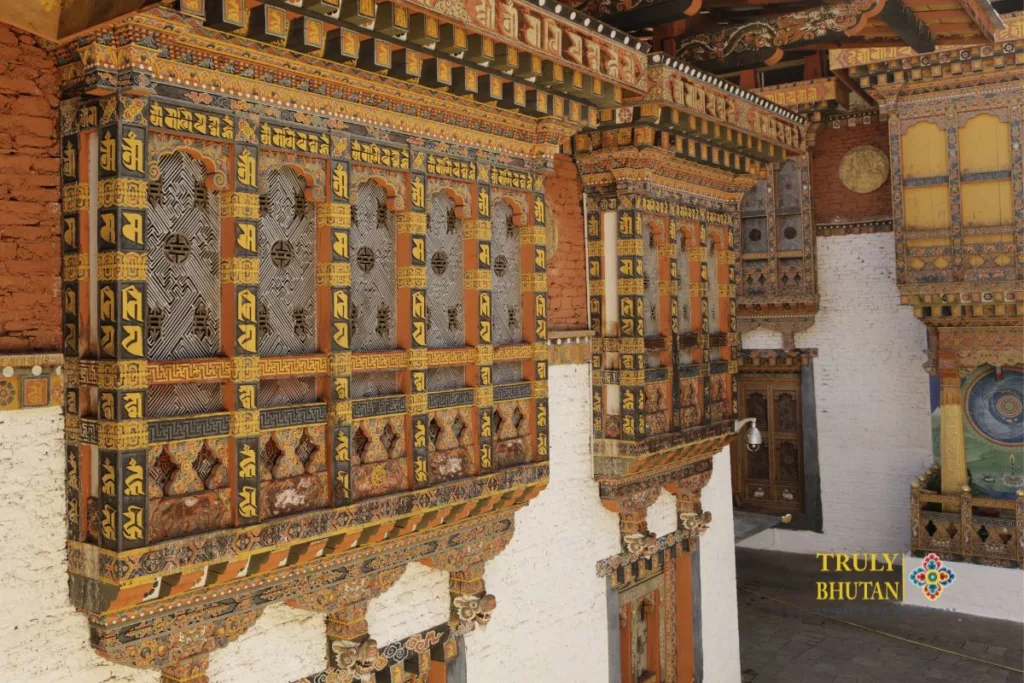 paintings | Why visit Bhutan