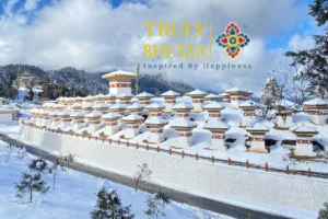 stupa | Dochu La pass